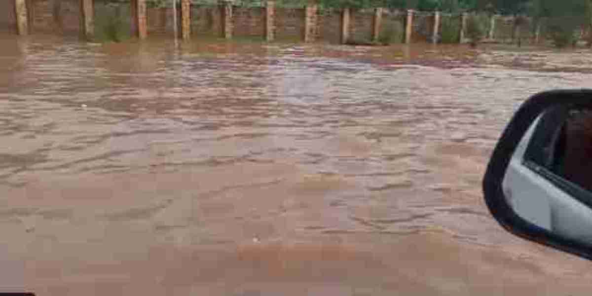 Traffic disrupted as heavy rains render parts of Thika road impassable