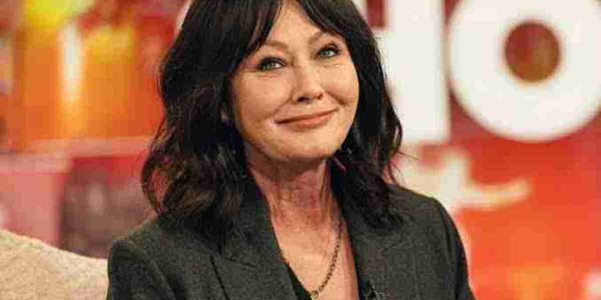 Shannen Doherty has decided to ‘downsize’ as she lives with stage 4 cancer.